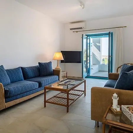 Beachside House In Semesterbostad Naousa