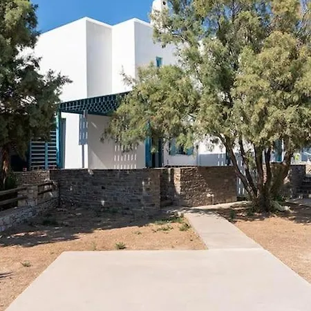 Beachside House In Semesterbostad