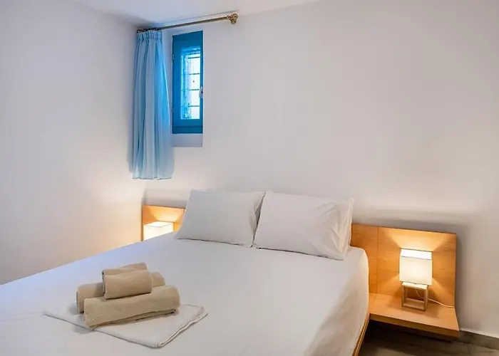 Holiday home Beachside House In Naousa (Paros)