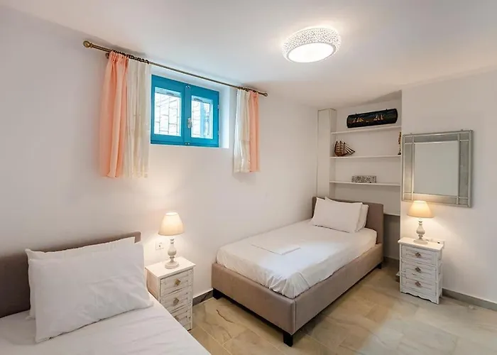 Beachside House In Holiday home Naousa (Paros)