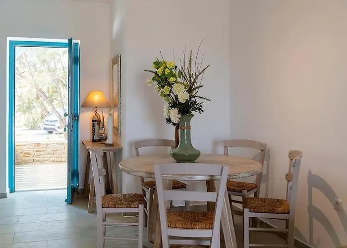 Beachside House In * Naousa (Paros)