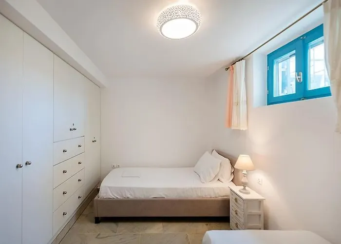 Beachside House In Holiday home Naousa (Paros)